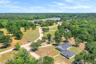 984 Ridgepoint, Fort Towson, OK 74735