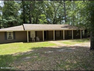 172 Timberlane Dr, Monticello, MS 39654
