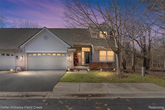 5597 Ashby Ct Unit 14, Waterford, MI 48327