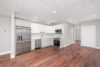 121 Addison St Unit 1, Boston, MA 02128