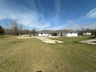 8360 Dyer Rd, Baker, LA 70714