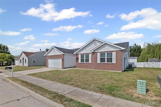 113 E Harrisonville Dr, Valmeyer, IL 62295