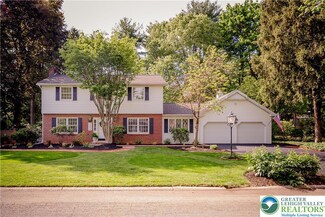 2898 Edgemont Dr, Allentown, PA 18103