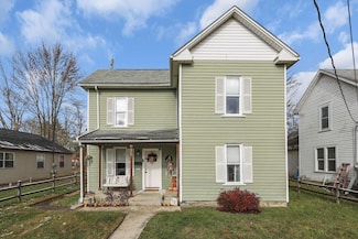 35 Chamberlain St, Delaware, OH 43015