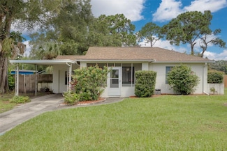 1358 Admiral Woodson Ln, Clearwater, FL 33755