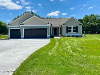 210 Arthur's Creek Dr, Goldsboro, NC 27530
