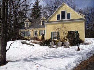5 Brattle Dr, Shirley, MA 01464