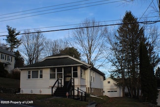 175 N Pioneer Ave, Shavertown, PA 18708