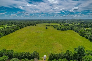 5179 County Road 1221, Malakoff, TX 75148