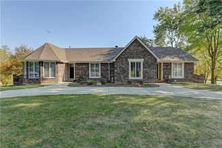 1610 W Concord Dr, Plattsburg, MO 64477