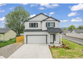 469 N 35th Ct, Springfield, OR 97478