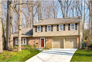 117 Barcroft Dr, Cherry Hill, NJ 08034