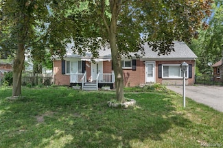 34622 Donnelly St, Westland, MI 48185