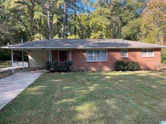 2264 4th Place Cir NE, Center Point, AL 35215