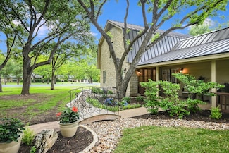 3301 Arrowhead Cir, Round Rock, TX 78681