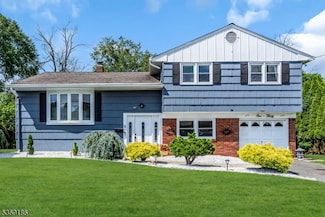 130 Evans Dr, Manville, NJ 08835