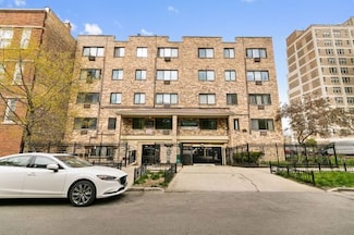 5534 N Kenmore Ave Unit 403, Chicago, IL 60640
