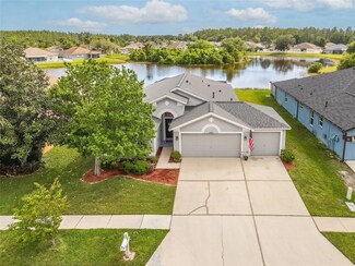 2000 Folkstone Place, Wesley Chapel, FL 33543