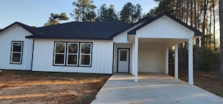 154 Brahman Dr, Onalaska, TX 77360