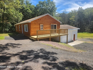 596 Pond Creek Rd, White Haven, PA 18661