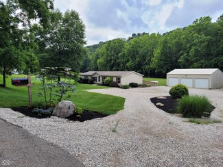 1969 Upper Schooner Rd, Nashville, IN 47448
