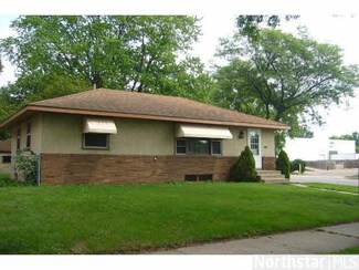 4900 Russell Ave N, Minneapolis, MN 55430