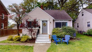 215 N Highland Ave, Akron, OH 44303