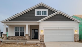624 Britten Dr, Lake Geneva, WI 53147