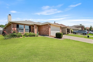 6301 English Saddle Ln, Denton, TX 76210