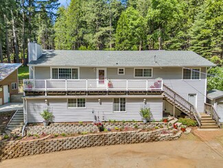 7011 Lakewood Dr, Pollock Pines, CA 95726