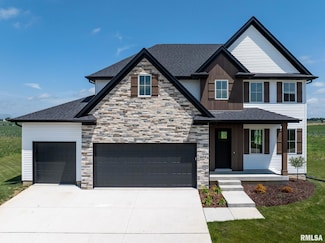 6654 Meghan Ave, Bettendorf, IA 52722