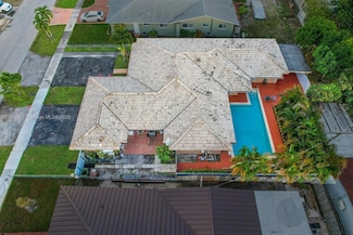 326 E 34th St, Hialeah, FL 33013
