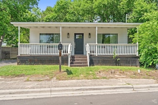 306 Juarez St, San Marcos, TX 78666