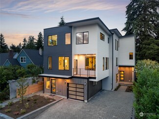 9620 8th Ave NE, Seattle, WA 98115
