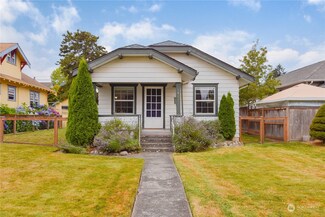 1422 Oakes Ave, Everett, WA 98201