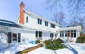 18 Parkland Dr, Wayland, MA 01778
