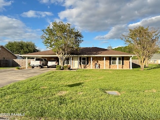 100 Janet Dr, Rayne, LA 70578