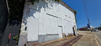 537 N Main St, Danville, VA 24540