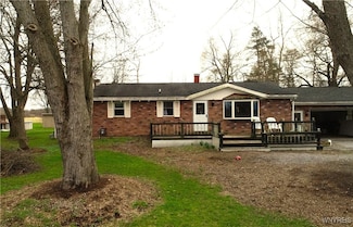 12308 Swift Mills Rd, Akron, NY 14001