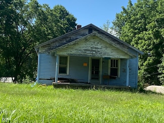 7111 W Tabor Hill Rd, Ellettsville, IN 47429
