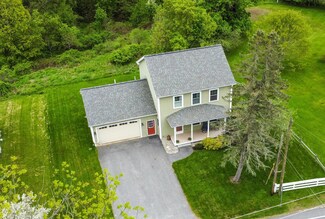 31 Pride St, Westbrook, ME 04092