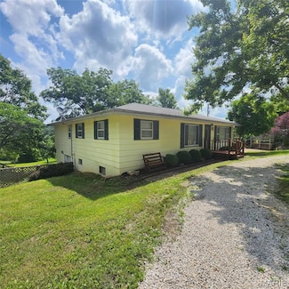 6380 Dolde Rd, Cedar Hill, MO 63016