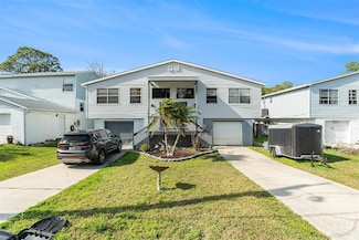 7029 Oakwood Dr, New Port Richey, FL 34652