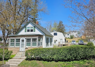 1317 4th St E, Saint Paul, MN 55106