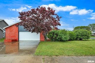 1719 W Marlene Ct, Peoria, IL 61614