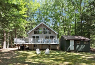 423 Leisure Ln, Limerick, ME 04048