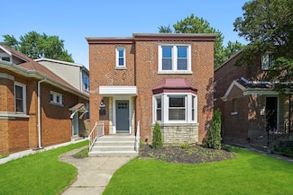 8051 S Paxton Ave, Chicago, IL 60617