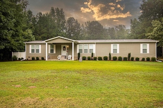 3636 E Stateline Rd, Junction City, AR 71749