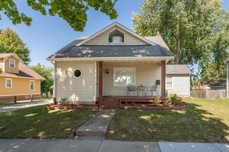615 Mound St, Baraboo, WI 53913
