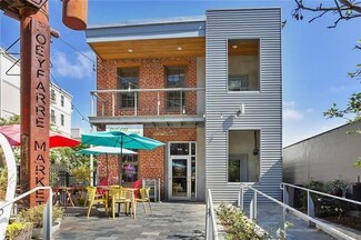 925 Poeyfarre St Unit 2, New Orleans, LA 70130